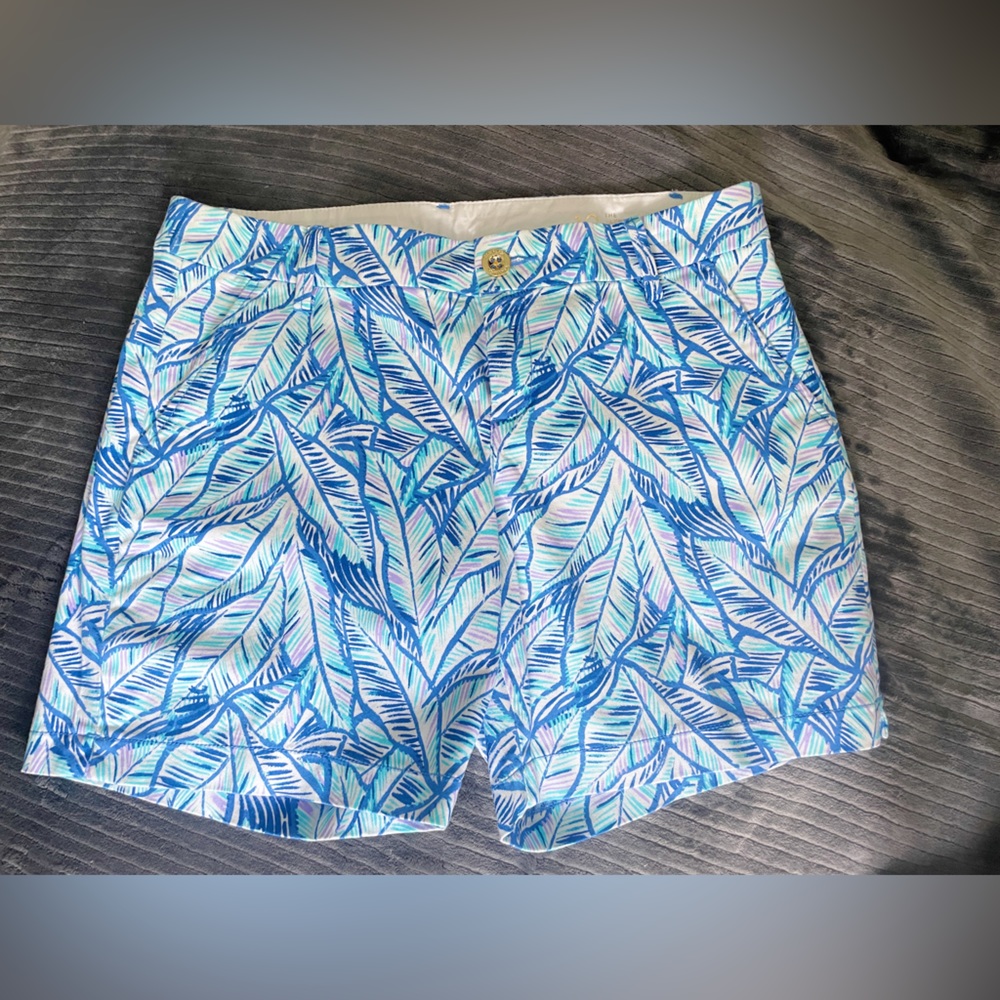 NWT💙 Lilly Pulitzer Jayne Stretch Shorts in Color: Bennet Blue Let’s Mango